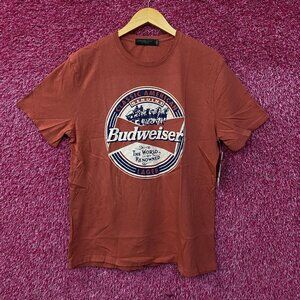 Junk Food Budweiser The World Renowned Classic American Vintage Style T-Shirt La